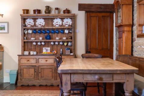 Kitchen-11.jpg