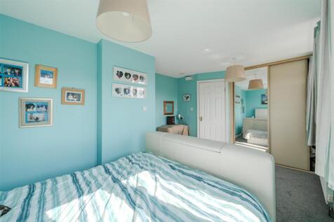 Bedroom1-2.jpg