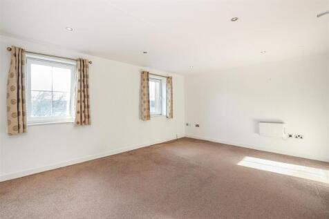 Living Room.jpg