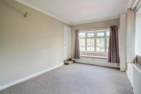 Bedroom3-2.jpg