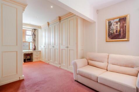 Bedroom4-2.jpg