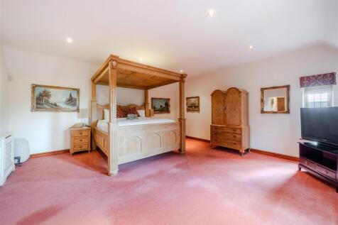 Bedroom1.jpg