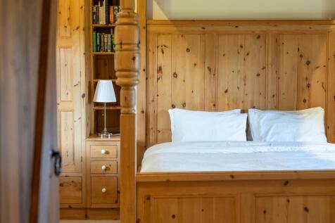 Bedroom3-4.jpg