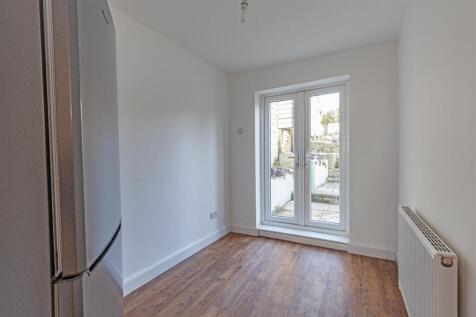 Dining Room-1.jpg