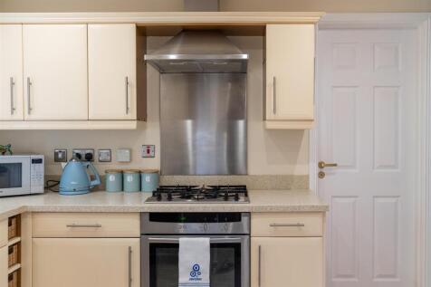 Kitchen-7.jpg