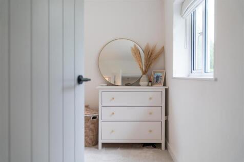 Bedroom3-11.jpg