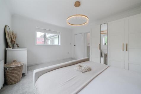Bedroom3-4.jpg