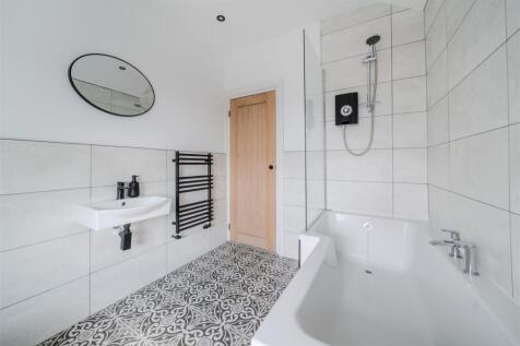 Bathroom-2.jpg