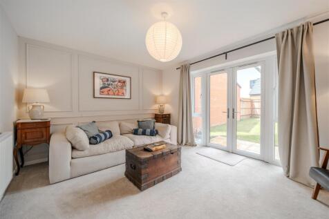 Living Room.jpg