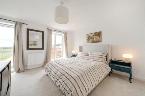 Bedroom2.jpg