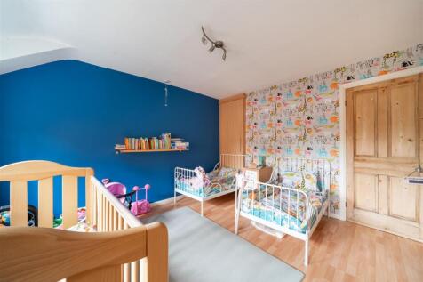 Bedroom4.jpg