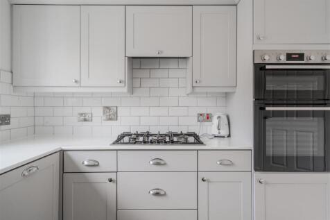 Kitchen-4.jpg