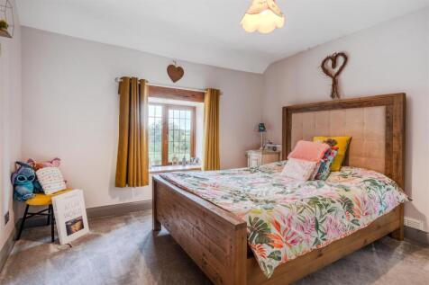 Bedroom2.jpg