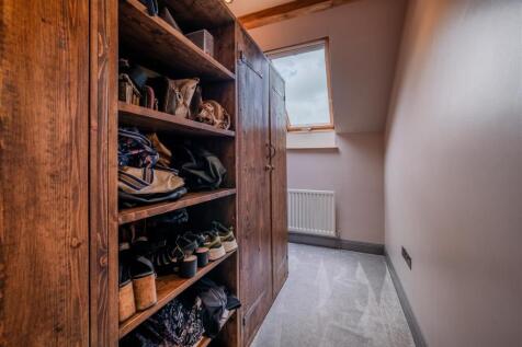 Bedroom3.jpg