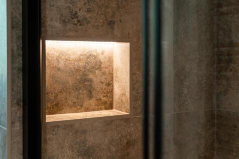 Bathroom2-4.jpg