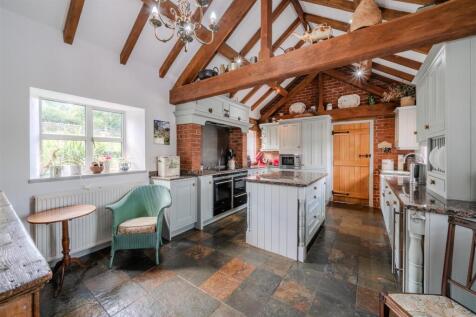 Kitchen-3.jpg