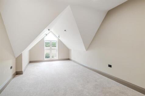 Bedroom1-2.jpg
