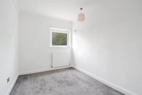 Bedroom1-2.jpg