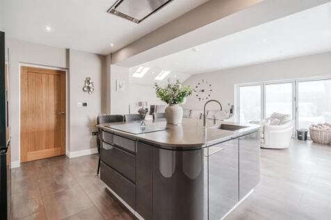 Open Plan Living_-8.jpg