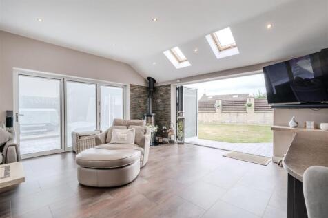 Open Plan Living_-2.jpg