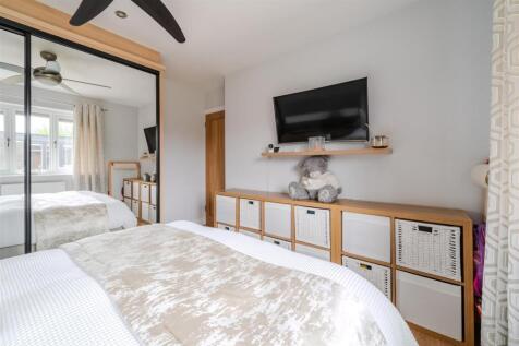Bedroom2-4.jpg