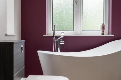 Bathroom-5.jpg