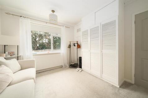Bedroom3-2.jpg