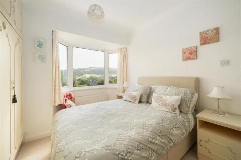 Bedroom2-2.jpg
