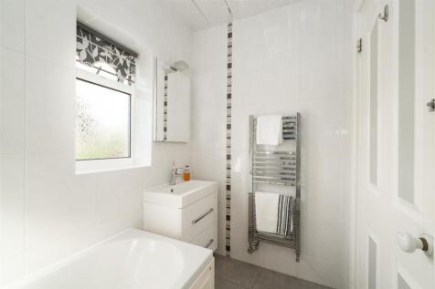Bathroom-2.jpg