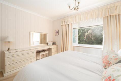 Bedroom4-3.jpg
