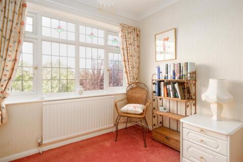 Bedroom2-3.jpg
