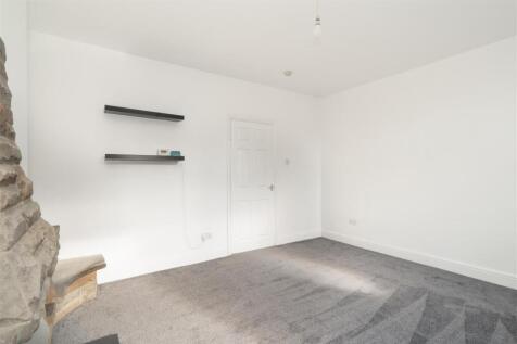 Living Room-3.jpg