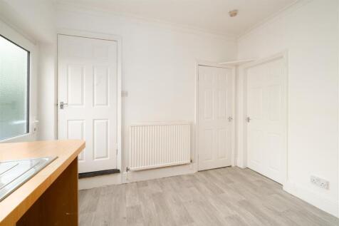 Kitchen-4.jpg