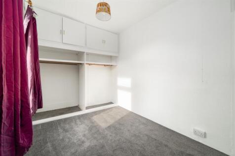 Bedroom1-2.jpg