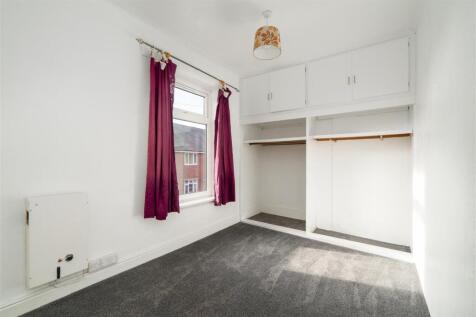 Bedroom1.jpg