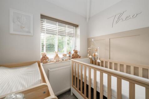 Bedroom2-2.jpg