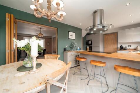 Kitchen-2.jpg