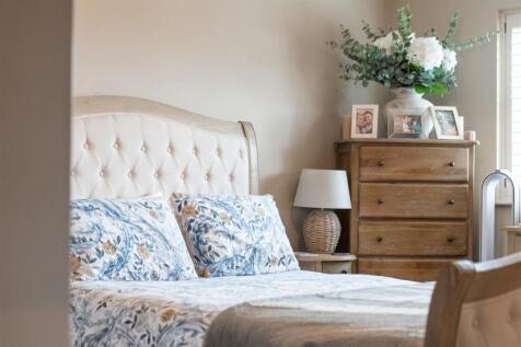 Bedroom4-6.jpg