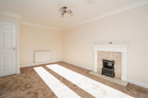 Living Room-4.jpg
