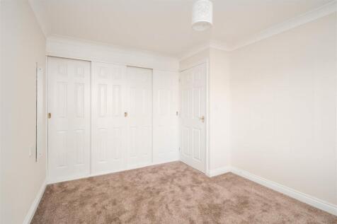 Bedroom2-2.jpg