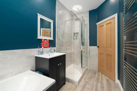 Bathroom-2.jpg