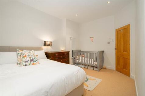 Other Bedroom-3.jpg