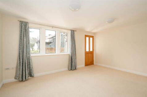 Living Room-3.jpg