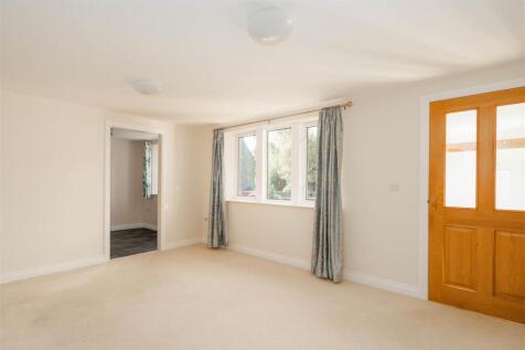 Living Room-2.jpg