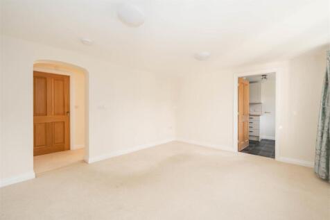 Living Room.jpg