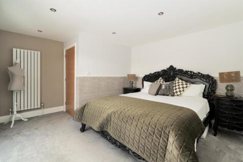 Bedroom5-2.jpg