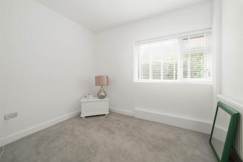 Bedroom2.jpg