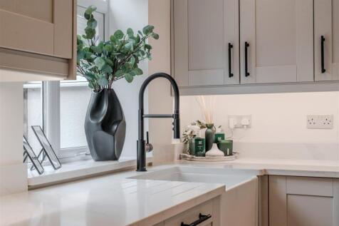 Open Plan Kitchen - Diner - Utility-12.jpg