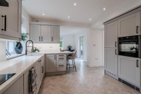 Open Plan Kitchen - Diner - Utility-2.jpg