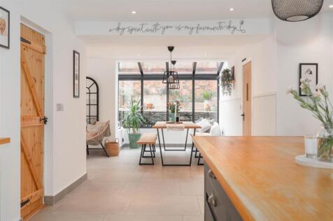 Open Plan Living_-11.jpg